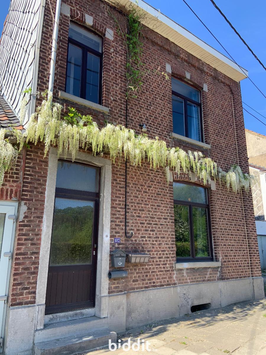 A vendre - maison à Lasne